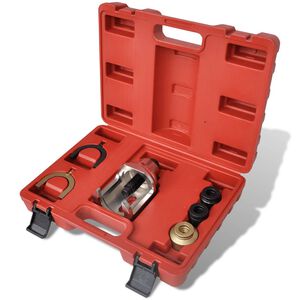 Esimese &uuml;lemise kuulliigendi paigaldus t&ouml;&ouml;riistakast VW T4-le